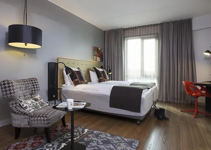 Gardenview Room